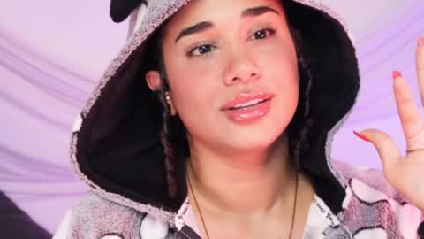 You want to talk to me more personal follow me in My Channel VIP  50 the discount       online show from 03/07/25, 08:56