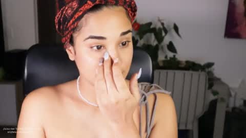 You want to talk to me more personal follow me in My Channel VIP  50 the discount       online show from 09/18/25, 10:28