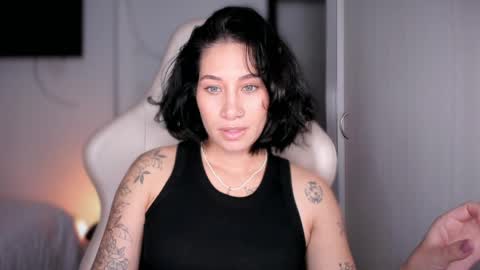 Snapshot of soytulu_ chatting on 05/02/26, 09:42 brisa s online show from 05/02/26, 09:42