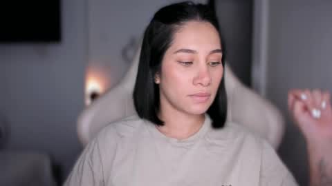 Snapshot of soytulu_ chatting on 05/30/26, 08:17 brisa s online show from 05/30/26, 08:17