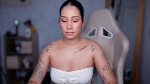 Snapshot of soytulu_ chatting on 06/17/26, 06:31 brisa s online show from 06/17/26, 06:31