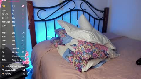 Snapshot of soyvane chatting on 02/02/25, 06:26 VANESSA online show from 02/02/25, 06:26