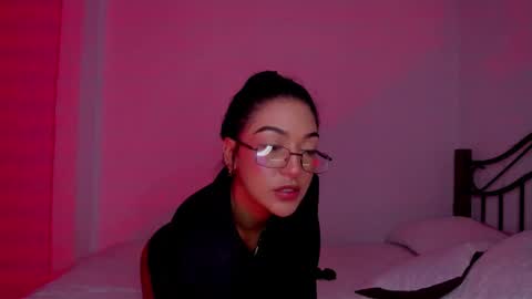 Snapshot of soyvane chatting on 02/10/26, 03:10 VANESSA online show from 02/10/26, 03:10