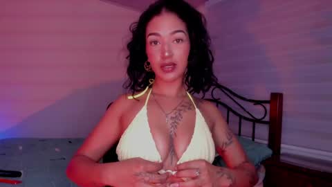 Snapshot of soyvane chatting on 04/10/26, 09:25 VANESSA online show from 04/10/26, 09:25