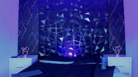 spaceboy_1 online show from 02/19/26, 08:49