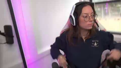 Snapshot of spacecowwhore chatting on 10/12/25, 05:01 Spacecow Whore online show from 10/12/25, 05:01