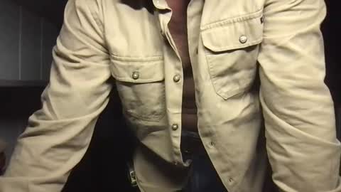 Snapshot of spacecruiser chatting on 02/13/25, 06:59 spacecruiser online show from 02/13/25, 06:59