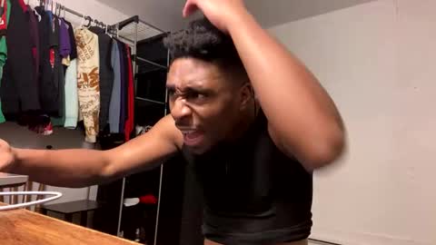 Snapshot of spacepaa chatting on 12/19/24, 01:28 orezz online show from 12/19/24, 01:28