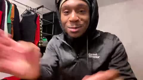 Snapshot of spacepaa chatting on 01/05/25, 03:22 orezz online show from 01/05/25, 03:22