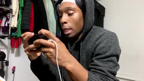 Snapshot of spacepaa chatting on 01/15/25, 04:25 orezz online show from 01/15/25, 04:25