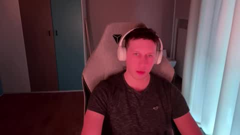 Snapshot of spaduzz chatting on 03/22/26, 04:32 spaduzz online show from 03/22/26, 04:32