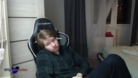 Snapshot of spaisenok chatting on 12/10/24, 02:48 Mike online show from 12/10/24, 02:48