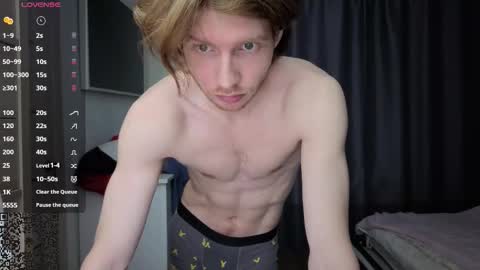 Snapshot of spaisenok chatting on 09/26/25, 11:42 Mike online show from 09/26/25, 11:42