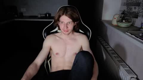 Snapshot of spaisenok chatting on 11/08/25, 09:13 Mike online show from 11/08/25, 09:13