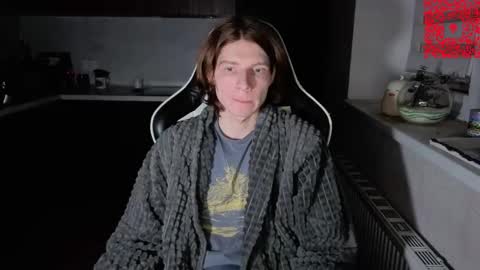 Snapshot of spaisenok chatting on 11/23/25, 01:44 Mike online show from 11/23/25, 01:44