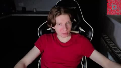 Snapshot of spaisenok chatting on 12/13/25, 09:20 Mike online show from 12/13/25, 09:20