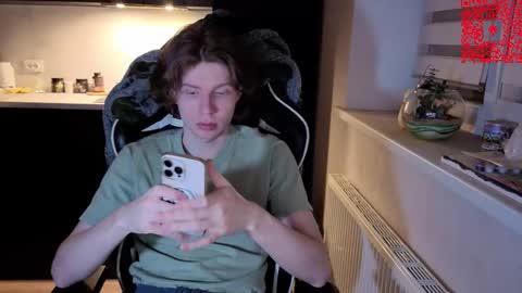 Snapshot of spaisenok chatting on 01/09/26, 09:38 Mike online show from 01/09/26, 09:38