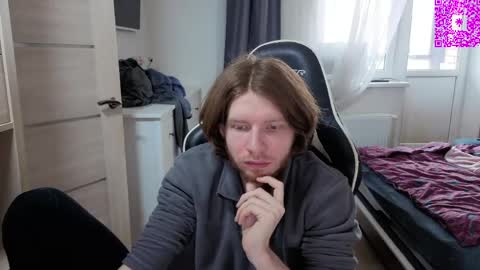 Snapshot of spaisenok chatting on 03/05/26, 08:54 Mike online show from 03/05/26, 08:54