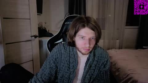 Snapshot of spaisenok chatting on 03/07/26, 06:49 Mike online show from 03/07/26, 06:49