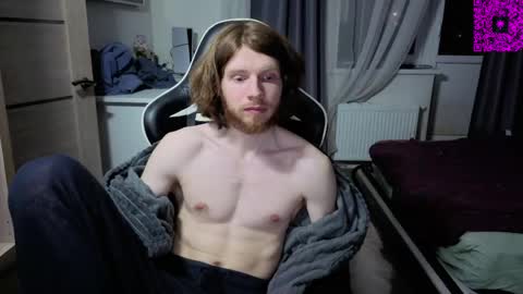 Snapshot of spaisenok chatting on 04/07/26, 09:26 Mike online show from 04/07/26, 09:26