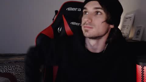 Snapshot of spangy19 chatting on 12/13/24, 02:43 Anthony online show from 12/13/24, 02:43