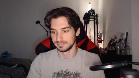 Snapshot of spangy19 chatting on 09/17/25, 12:12 Anthony online show from 09/17/25, 12:12