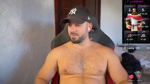 Snapshot of spanish_gym chatting on 03/30/26, 12:17 spanish gym online show from 03/30/26, 12:17