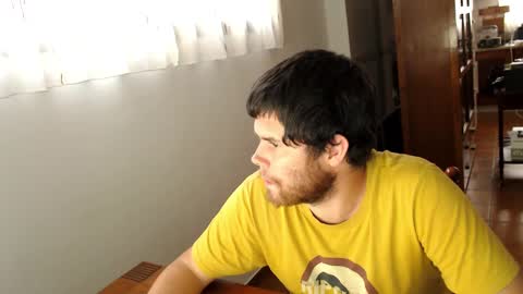 Snapshot of spanishboytenerife chatting on 03/04/25, 05:24 spanish online show from 03/04/25, 05:24