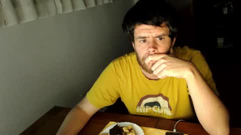 Snapshot of spanishboytenerife chatting on 03/04/25, 08:27 spanish online show from 03/04/25, 08:27