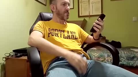 Manu  online show from 11/25/25, 06:02