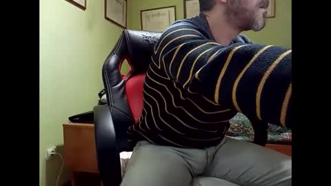 Snapshot of spanishharddick chatting on 03/05/26, 05:42 Manu online show from 03/05/26, 05:42