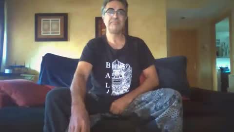 spanishshow online show from 10/22/25, 04:07