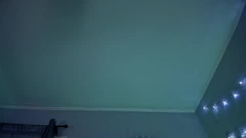 Snapshot of spankamber chatting on 12/19/25, 01:23 AmberSpanks online show from 12/19/25, 01:23