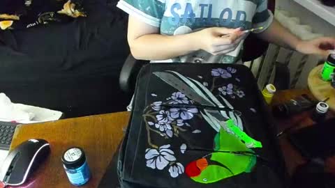 Snapshot of spanking_girls chatting on 12/08/24, 11:08 Evgenia online show from 12/08/24, 11:08