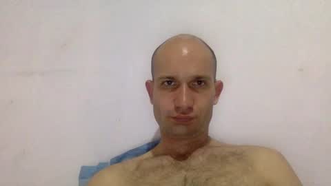 Snapshot of sparei7 chatting on 12/01/24, 05:02 Snaiky online show from 12/01/24, 05:02