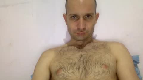 Snapshot of sparei7 chatting on 12/02/24, 05:15 Snaiky online show from 12/02/24, 05:15