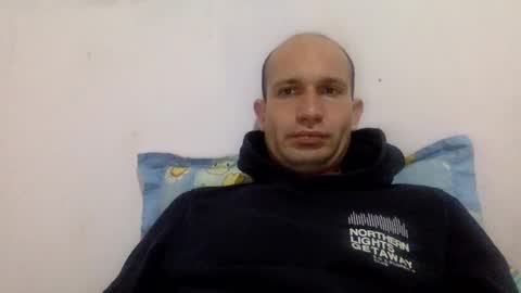 Snapshot of sparei7 chatting on 12/15/24, 02:59 Snaiky online show from 12/15/24, 02:59