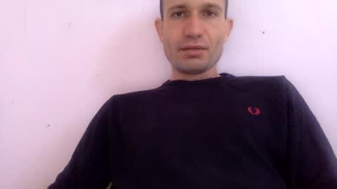 Snapshot of sparei7 chatting on 12/16/24, 10:18 Snaiky online show from 12/16/24, 10:18