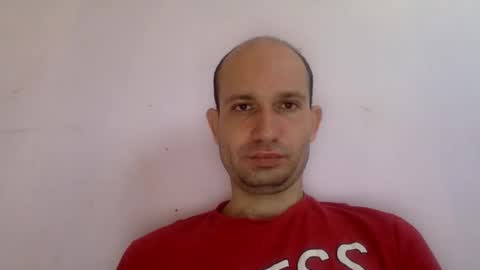 Snapshot of sparei7 chatting on 12/19/24, 06:34 Snaiky online show from 12/19/24, 06:34