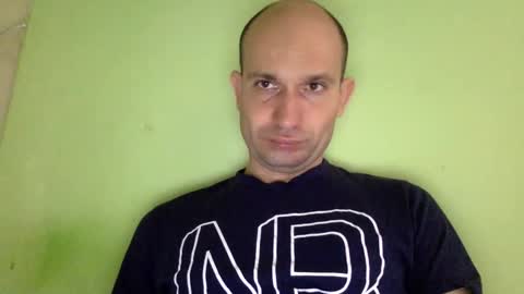 Snapshot of sparei7 chatting on 02/03/25, 10:47 Snaiky online show from 02/03/25, 10:47