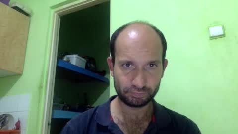 Snapshot of sparei7 chatting on 09/14/25, 09:25 Snaiky online show from 09/14/25, 09:25