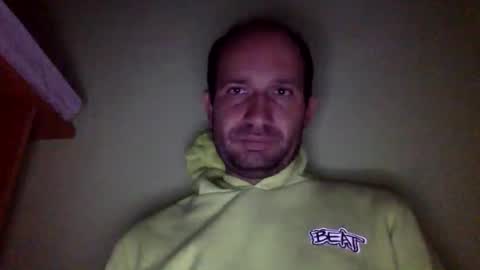 Snapshot of sparei7 chatting on 10/03/25, 12:24 Snaiky online show from 10/03/25, 12:24