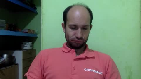 Snapshot of sparei7 chatting on 10/06/25, 09:56 Snaiky online show from 10/06/25, 09:56