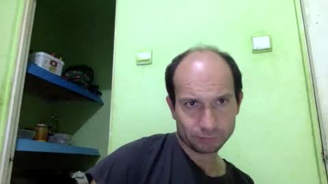 Snapshot of sparei7 chatting on 10/13/25, 09:48 Snaiky online show from 10/13/25, 09:48