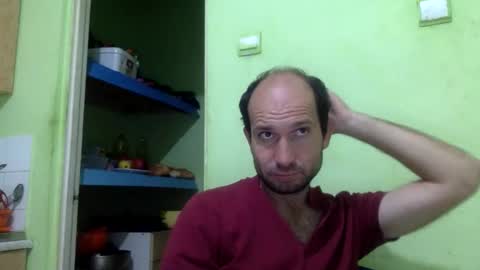 Snapshot of sparei7 chatting on 10/19/25, 09:15 Snaiky online show from 10/19/25, 09:15