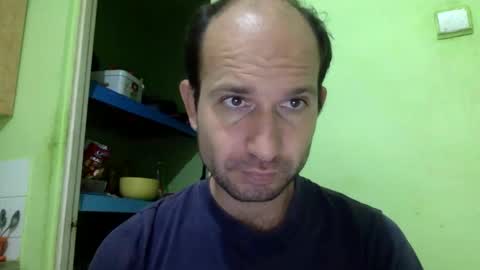 Snapshot of sparei7 chatting on 10/29/25, 09:27 Snaiky online show from 10/29/25, 09:27