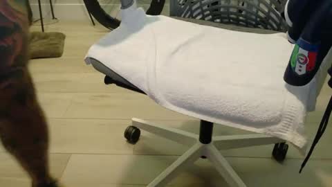 sparklenuts17 online show from 12/13/24, 04:05