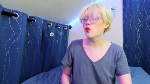 Snapshot of sparkling_water_hate_club chatting on 02/14/26, 05:15 Atticus Pendragon online show from 02/14/26, 05:15