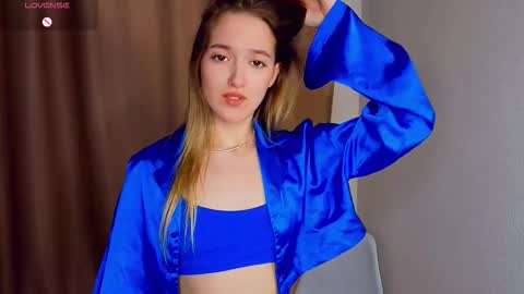 Snapshot of sparkusha chatting on 03/09/26, 04:00 Mary online show from 03/09/26, 04:00