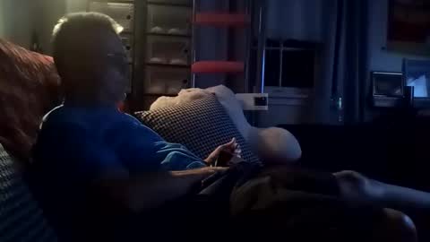 sparkyspeedway online show from 09/17/25, 01:40